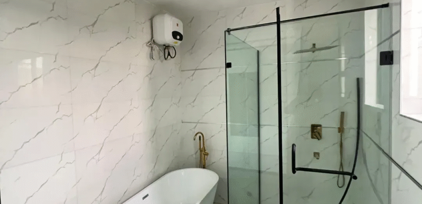 Ologolo Lekki, 5-Bedroom, fully detached home.